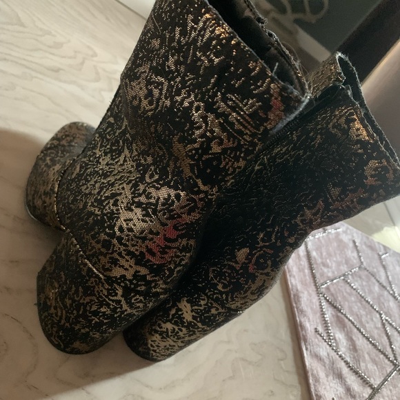 Never worn - Picture 3 of 4